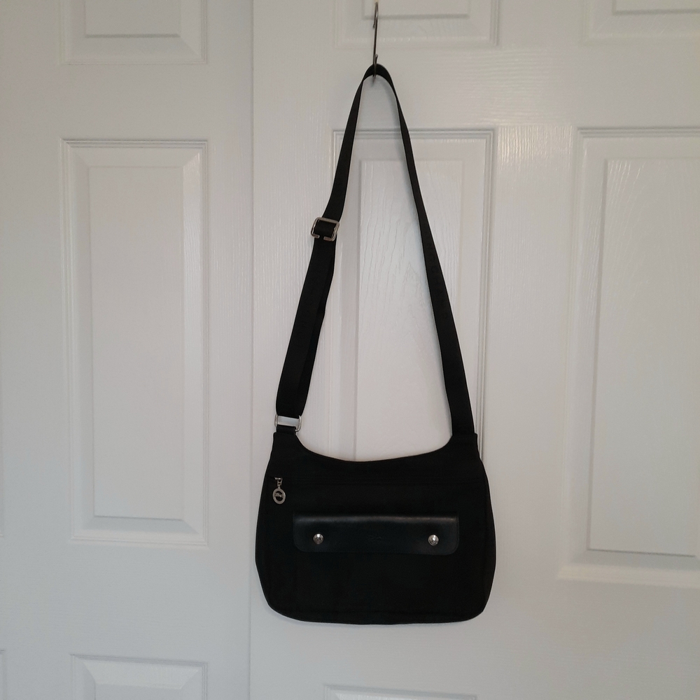 Longchamp Black Crossbody Bag - Picture 3 of 4